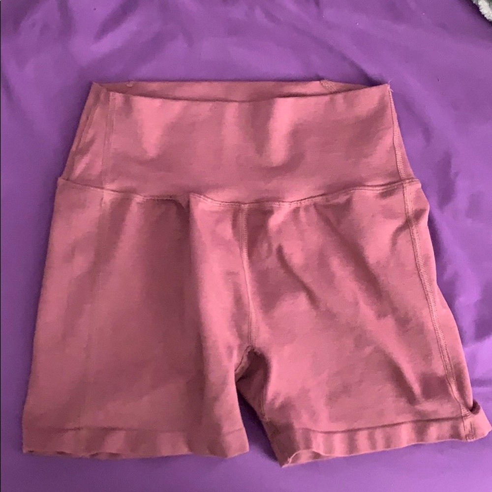 Alphalete Revival R6 Shorts